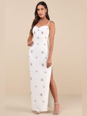 ​Lulus White Beaded Floral Embellished Maxi Dress NWT Small Size
